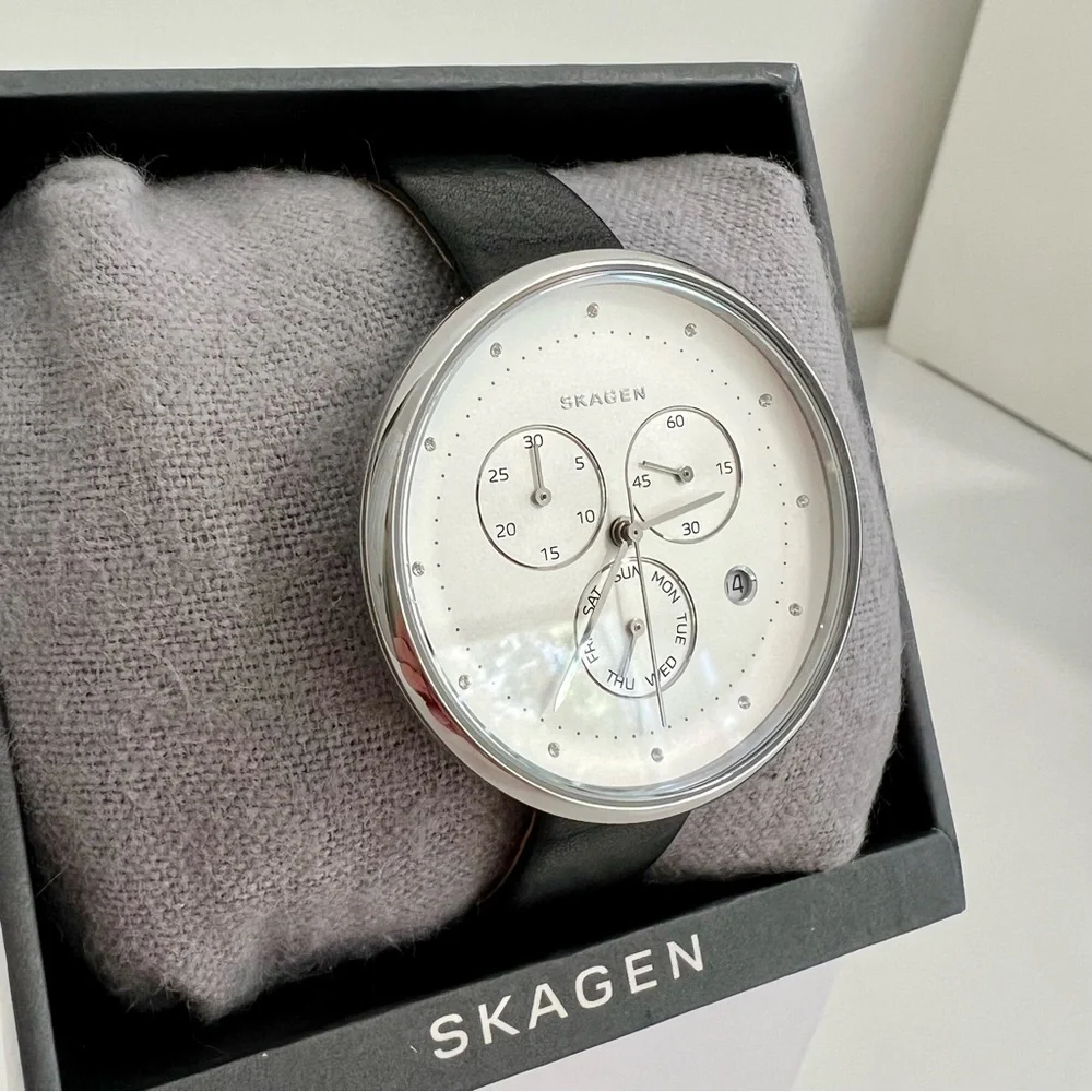 Skagen Women's Gitte Chronograph Black Leather Strap Watch - Picture 10 of 17